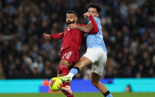 Nico O’Reilly là cơn ác mộng của Salah tại Etihad