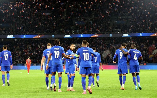 Pháp - Ukraine: Tới World Cup trong ngày đặc biệt
