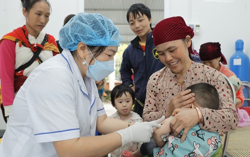 Hướng tới Đại hội XIV của Đảng: Xây dựng một nước Việt Nam khỏe mạnh