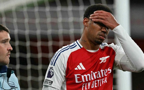 Mất Gabriel là cơ hội để Arsenal làm mới