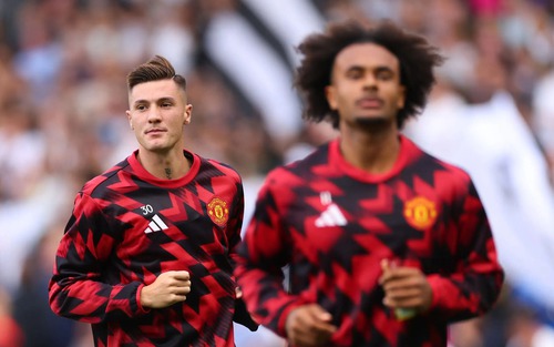 MU - Everton: Cơ hội cuối cho Zirkzee