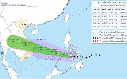 Bão KALMAEGI tiếp tục đổi hướng, di chuyển vào Biển Đông trong ngày 5/11