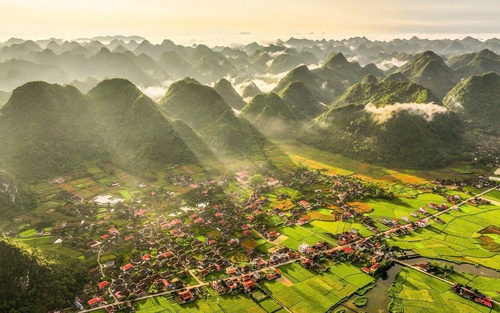 Vì một miền quê đáng sống: "Chuyện một miền quê sống cùng đất trời…"