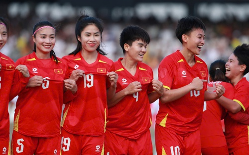 Chiến thắng 2-0, ĐT nữ Việt Nam chính thức lọt vào bán kết SEA Games 2025