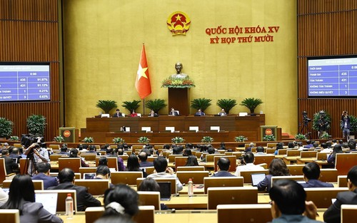 Quốc hội thông qua Nghị quyết thí điểm cơ chế, chính sách đặc thù cho 3 thành phố lớn