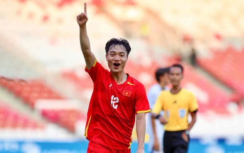 Đội hình ra sân U22 Việt Nam: HLV Kim Sang Sik có 1 sự thay đổi so với trận thắng Malaysia