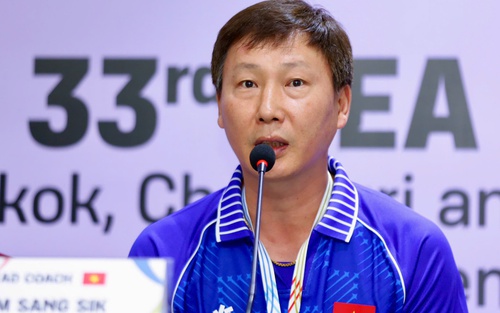 Nhìn từ thất bại tức tưởi của ĐT nữ Việt Nam, HLV Kim Sang Sik có lý do để lo lắng về trọng tài