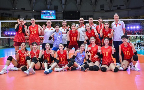Ngôi sao bóng chuyền nữ Việt Nam lập kỳ tích và nhận vinh dự cao quý sau khi kết thúc SEA Games 2025