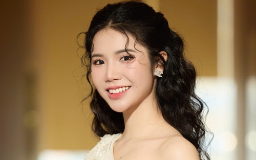 Nguyễn Phương Anh: Từ Quán quân Tiếng hát Hà Nội 2025 đến khát vọng chinh phục đỉnh cao thính phòng