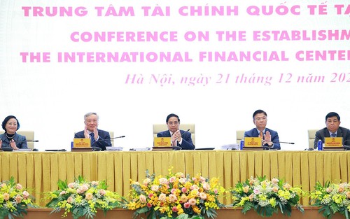 Thủ tướng chủ trì Hội nghị công bố thành lập Trung tâm Tài chính quốc tế tại Việt Nam