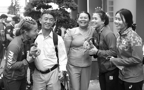 3 chị em VĐV Việt Nam nhận tin buồn sau SEA Games 2025, cộng đồng mạng gửi lời động viên
