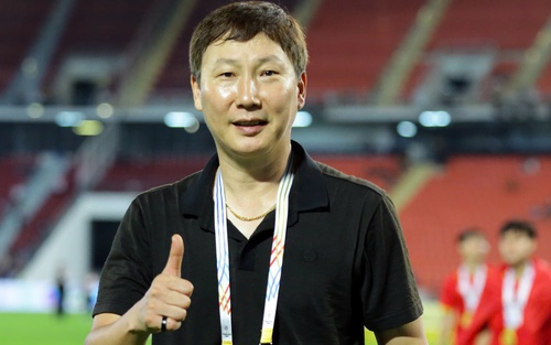 U22 Việt Nam giành HCV SEA Games 33: Rất vui, nhưng đừng vui quá!