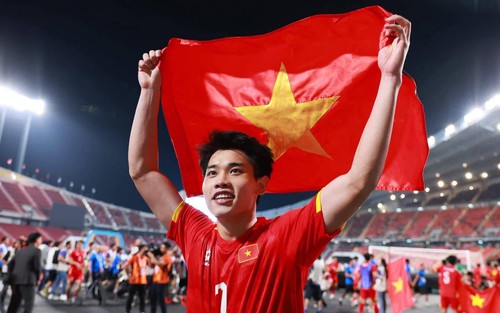 Ngôi sao số 1 của U22 Việt Nam ở SEA Games 2025 'xin phép được sĩ cả đời' khi nhận vinh dự cao quý
