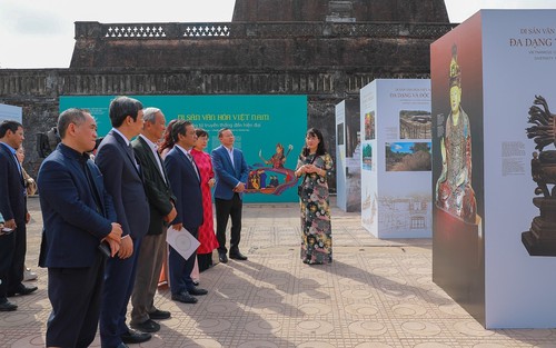 Hà Nội: Khai mạc Trưng bày "Di sản văn hoá Việt Nam"