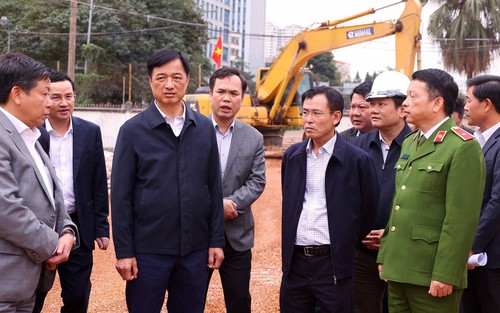 Bí thư Thành uỷ Hà Nội kiểm tra công tác giải phóng mặt bằng một số dự án trọng điểm