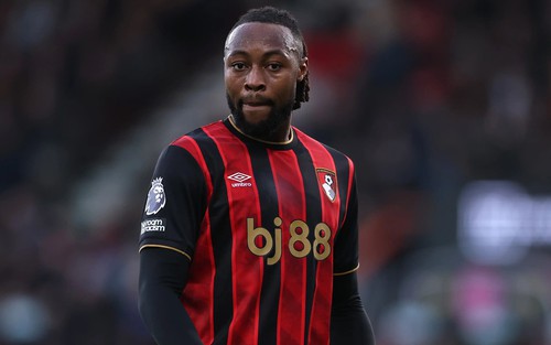 Liverpool sẵn sàng chi mạnh tay để 'cướp' Semenyo từ Man City và MU