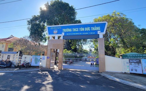 Xác minh vụ học sinh đánh nhau trong giờ học tại Trường THCS Tôn Đức Thắng