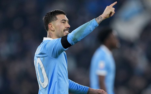 AC Milan bị loại ở Coppa Italia bởi bàn thắng gây tranh cãi