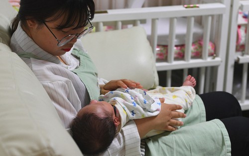 Thành phố Seoul tặng tiền cho các cặp đôi mới cưới để khuyến khích sinh con
