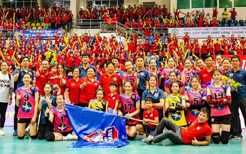 Hóa Chất Đức Giang chiêu mộ ngôi sao tấn công số 1 giải VĐQG 2024, bầu Huyền khát khao ngôi vô địch