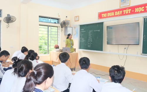 Thủ tướng yêu cầu xử lý nghiêm, công khai những trường hợp vi phạm quy định về tuyển sinh, dạy thêm, học thêm