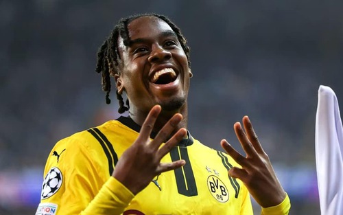 Lille vs Dortmund (lượt đi 1-1): Jamie Gittens là chìa khóa 
