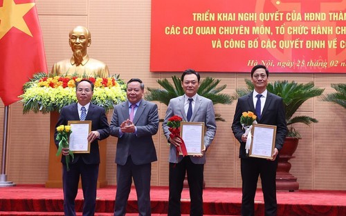 Tạm dừng bổ nhiệm, luân chuyển cán bộ tới khi hoàn thành sáp nhập, hợp nhất một số tỉnh