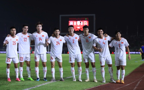 Chuyên gia Đoàn Minh Xương: 'Chặng đường mới của bóng đá Việt Nam rất dài'
