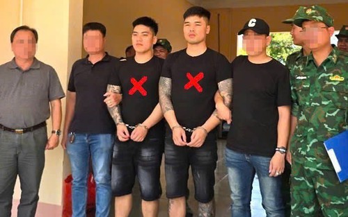 Di lý về nước hai đối tượng giết người rồi trốn ra nước ngoài