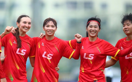 Quả bóng Vàng 2024 và đồng đội thắng đậm Sơn La, PP Hà Nam đánh bại Hà Nội bằng siêu phẩm