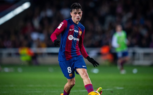 Pedri mới là hay nhất ở Barcelona