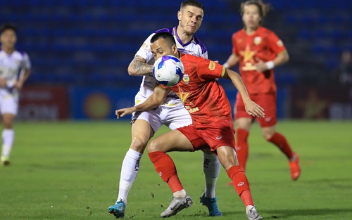 HLV của đội bóng được coi là 'hiện tượng V-League' không hài lòng với biệt danh đặc biệt của đội nhà