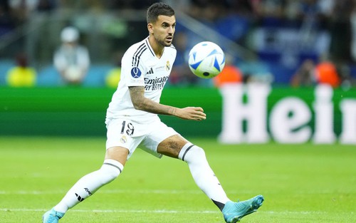 Dani Ceballos: Mũi giáo và tấm khiên của Real Madrid