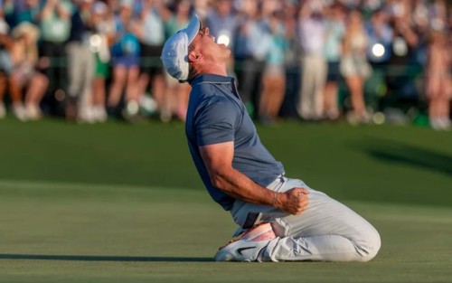 Chiến thắng Masters của Rory McIlroy là chiến công đi vào lịch sử làng golf thế giới