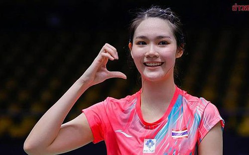 Hoa khôi cầu lông Thái Lan gửi lời cảm ơn CĐV Việt Nam sau khi giành ngôi á quân giải đấu lớn
