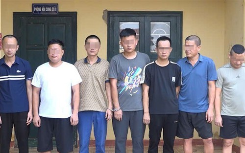 Khởi tố 11 đối tượng trong đường dây đánh bạc quy mô 300 tỷ đồ