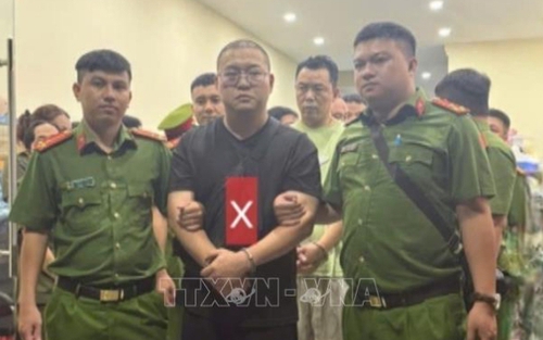 Triệt phá đường dây lừa đảo chiếm đoạt tài sản qua mạng