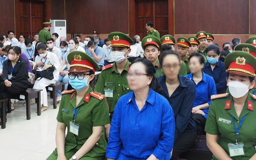 Xét xử phúc thẩm vụ án Vạn Thịnh Phát giai đoạn 2: Tạm dừng phiên tòa để làm rõ các khoản tiền liên quan