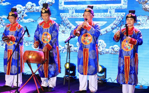Nhã nhạc Cung đình Huế tạo ấn tượng tại Thụy Sĩ