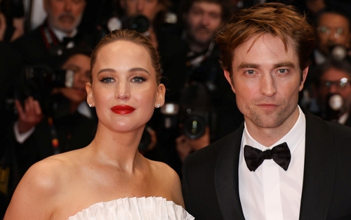 Cannes 2025: Phim mới của Jennifer Lawrence được khen ngợi "xứng đáng với giải Oscar"