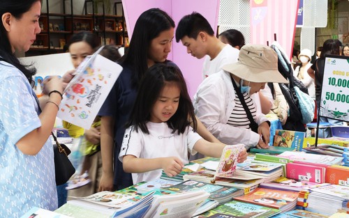 Thị trường sách thiếu nhi: Sự hồi sinh của dòng sách lịch sử, văn hoá