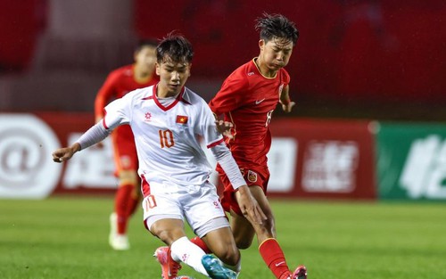 Chuyên gia bóng đá Trung Quốc nói thẳng khi đội nhà vuột chiến thắng trước U16 Việt Nam 