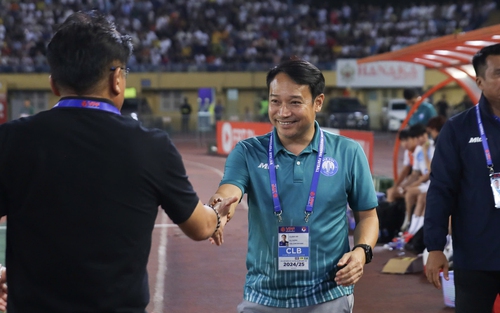 V-League 2024/25: Khi... 'bụt nhà vẫn thiêng'