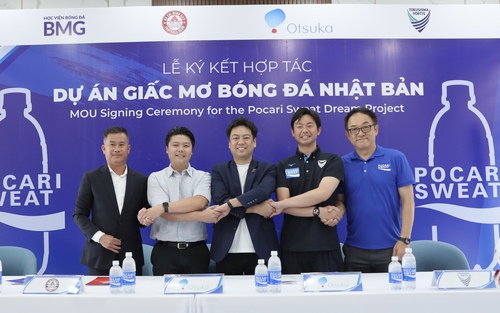 Đội của Patrik Lê Giang thắp sáng ước mơ bóng đá Nhật Bản cho trẻ em