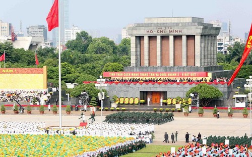Khẩn trương hoàn thiện ban hành Đề án diễu binh, diễu hành trong tháng 6/2025
