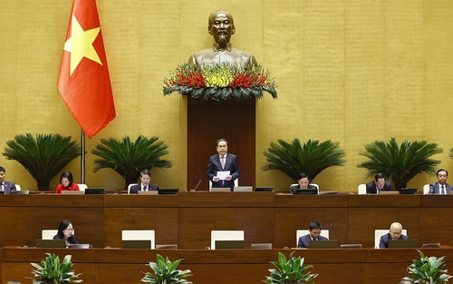 Kỳ họp thứ 9, Quốc hội khóa XV: Phân cấp, phân quyền, đơn giản hóa thủ tục liên quan đến đầu tư, kinh doanh