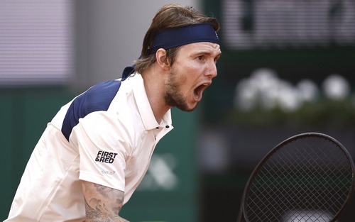 Bí quyết thành công của tay vợt Kazakhstan đầu tiên lọt vào tứ kết một giải Grand Slam