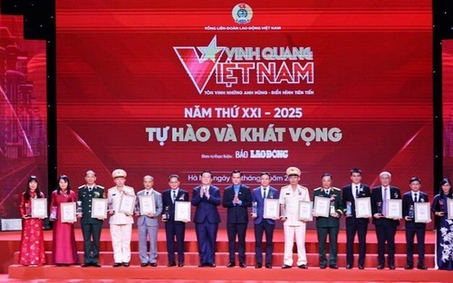 Chương trình “Vinh quang Việt Nam” năm 2025: Tôn vinh những con người cống hiến vì Tổ quốc
