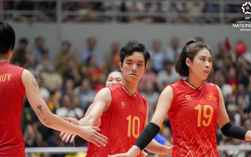 Tin nóng thể thao sáng 25/6: Bích Tuyền nhận tin vui từ Hàn Quốc, cơ hội xuất ngoại nhận lương 4 tỷ/năm