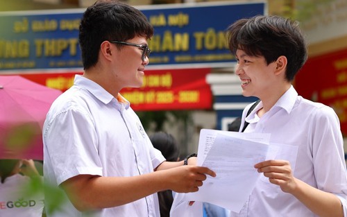 Kỳ thi tốt nghiệp THPT 2025: Đề thi môn Ngữ văn mang đậm chất nhân văn, có tính phân loại cao